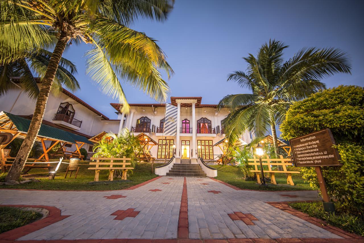 Hotel Yapahuwa Paradise Bagian luar foto