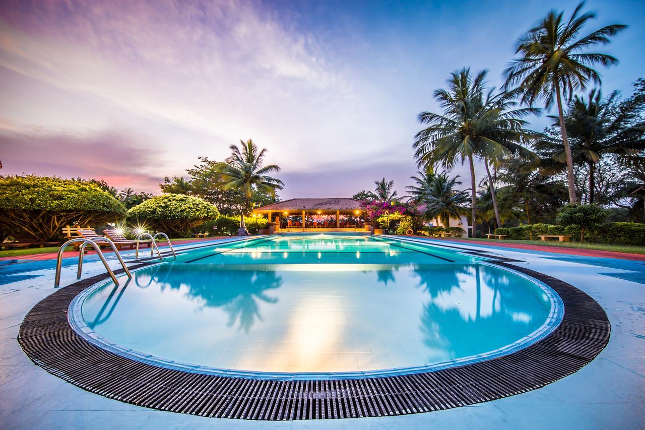 Hotel Yapahuwa Paradise Bagian luar foto